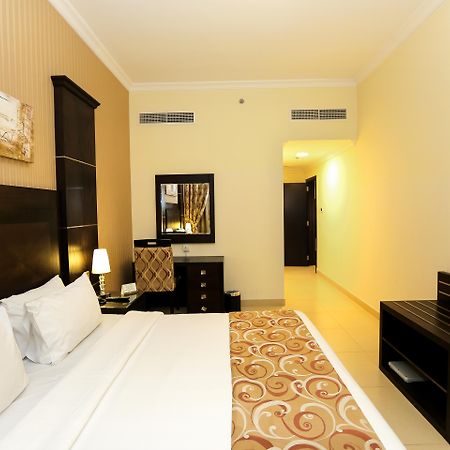 Ivory Grand Hotel Apartments Dubai Exterior photo